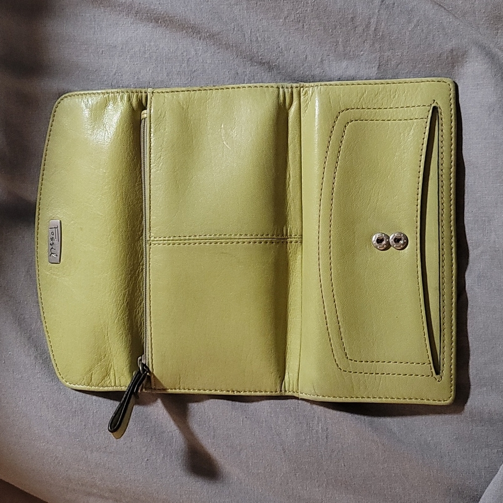 Fossil Wallet - Picture 4 of 5